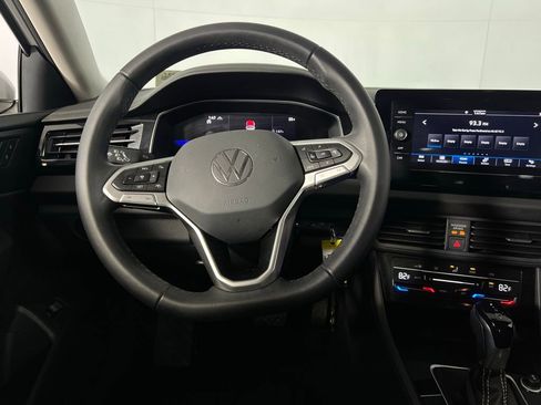 Used 2025 Volkswagen Jetta S image 12