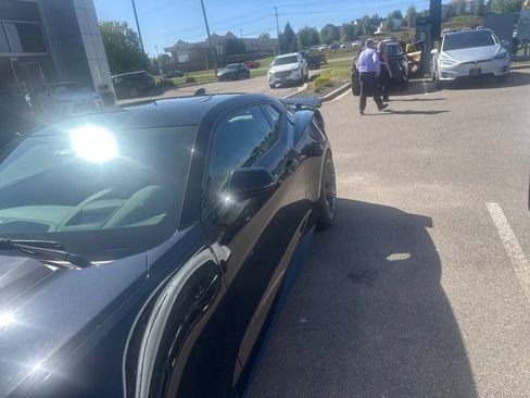 Used 2017 Chevrolet Camaro ZL1 RWD image 4