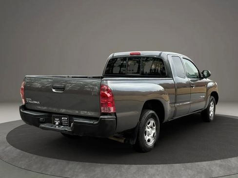 Used 2013 Toyota Tacoma 2WD Access Cab image 4