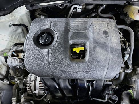 Used 2023 Kia Soul LX w/ LX Technology Package FWD image 38