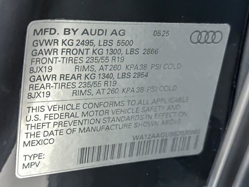 Certified 2025 Audi Q5 Premium Plus w/ Premium Plus image 28