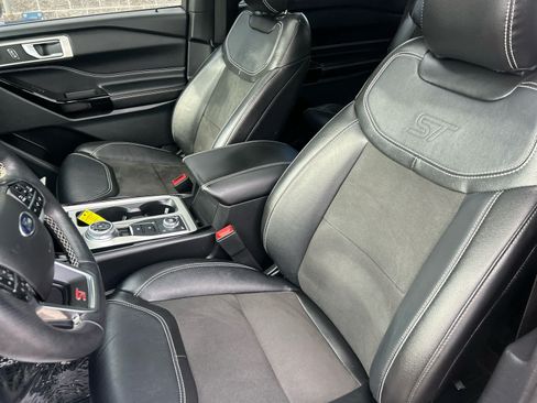 Used 2022 Ford Explorer ST w/ ST Street Pack AWD/4WD image 14