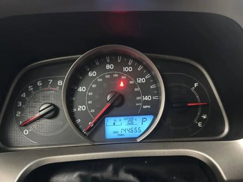 Used 2014 Toyota RAV4 LE AWD/4WD image 11