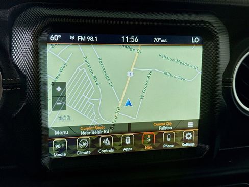 Used 2023 Jeep Wrangler Unlimited Sahara w/ Cold Weather Group image 5