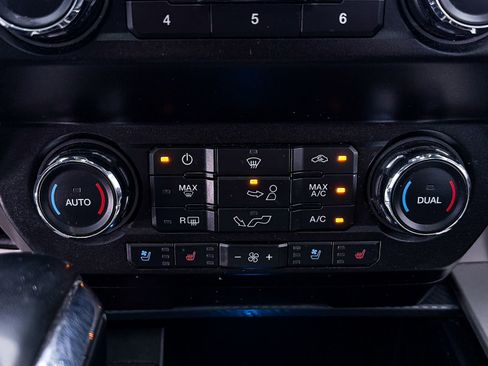 Used 2020 Ford F150 Lariat AWD/4WD image 22