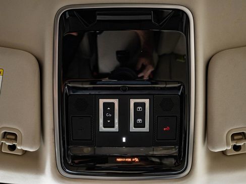 Certified 2021 Land Rover Range Rover Westminster Edition AWD/4WD image 43