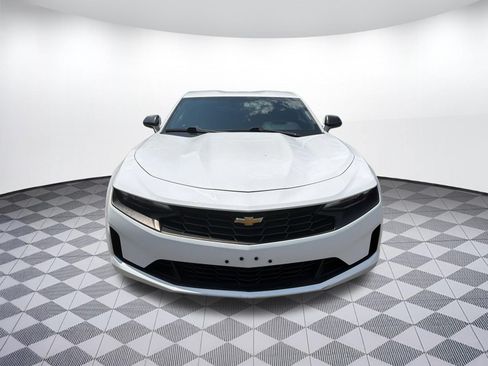Used 2020 Chevrolet Camaro LT RWD image 6