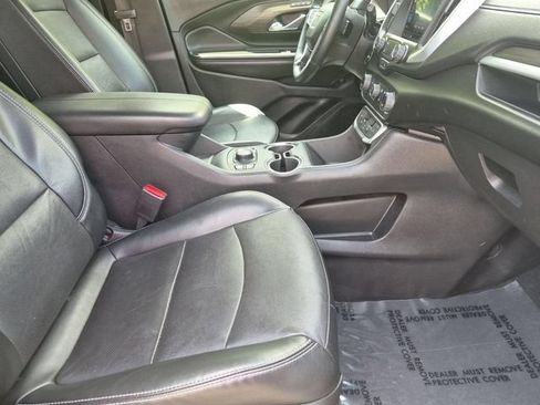 Used 2023 GMC Terrain SLT AWD/4WD image 29