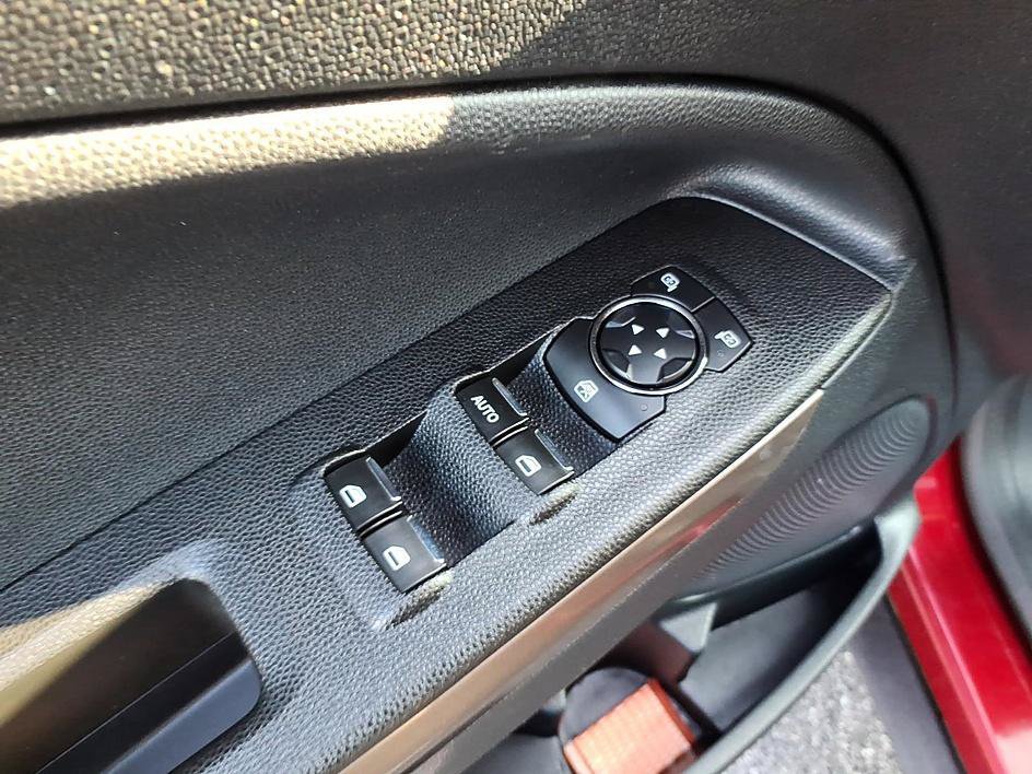 Used 2020 Ford EcoSport SE FWD image 12