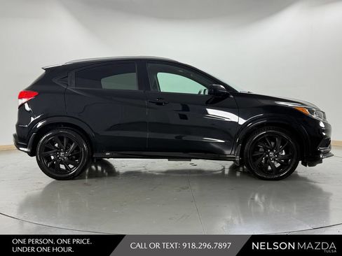 Used 2022 Honda HR-V Sport image 5