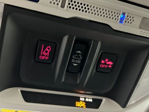 Used 2021 Subaru Forester Sport image 29