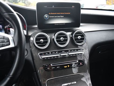 Used 2019 Mercedes-Benz GLC 63 AMG AMG GLC 63 4MATIC+ SUV image 31