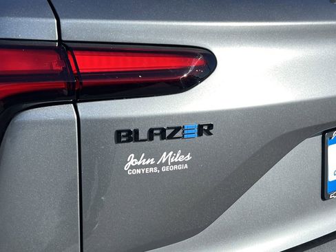 New 2026 Chevrolet Blazer EV LT image 21
