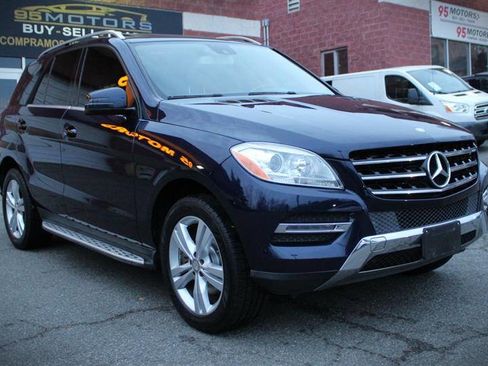 Used 2015 Mercedes-Benz ML 350 4MATIC image 7