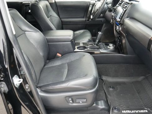 Used 2020 Toyota 4Runner Nightshade AWD/4WD image 23