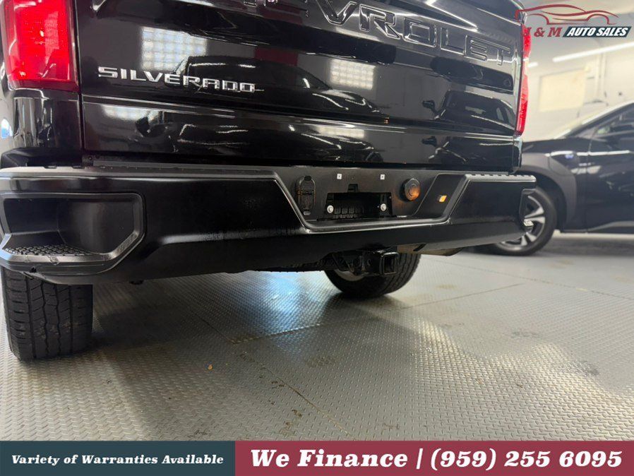 Used 2022 Chevrolet Silverado 1500 W/T w/ WT Value Package AWD/4WD image 14