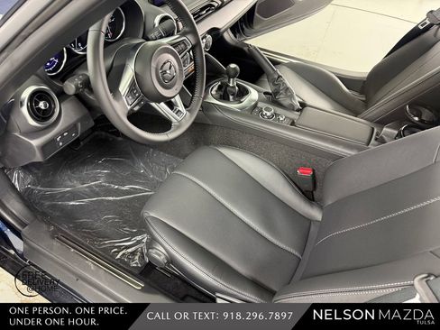 New 2026 MAZDA MX-5 Miata RF Grand Touring RWD image 23
