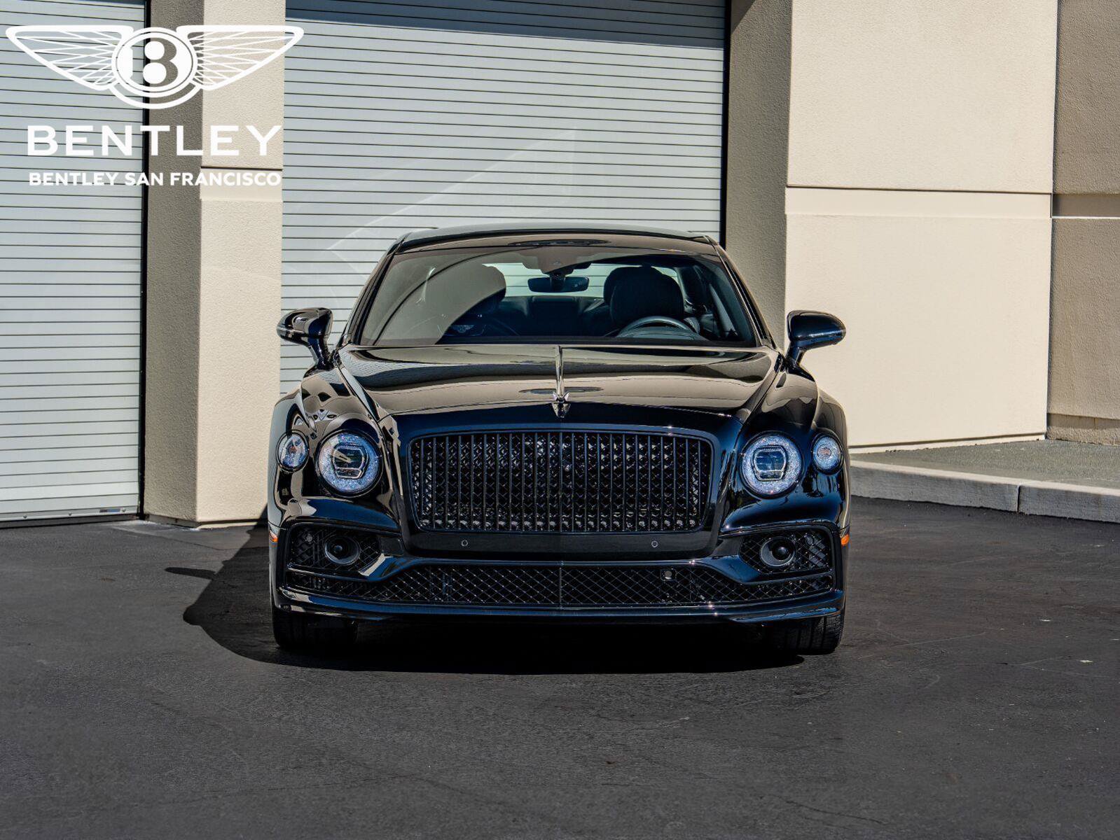Used 2024 Bentley Flying Spur Azure AWD/4WD image 2