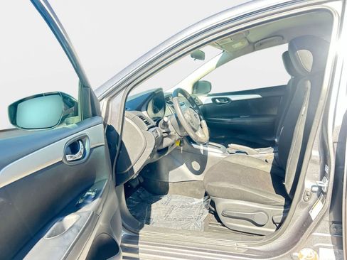 Used 2019 Nissan Sentra S FWD image 10