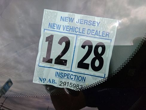 Certified 2024 Chevrolet Equinox LS FWD image 35