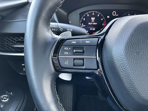 Certified 2025 Acura ADX AWD image 18