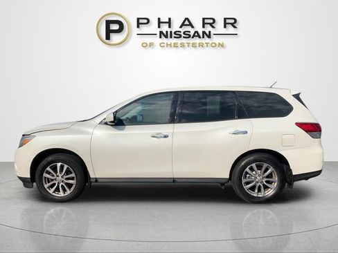 Used 2015 Nissan Pathfinder S AWD/4WD image 2