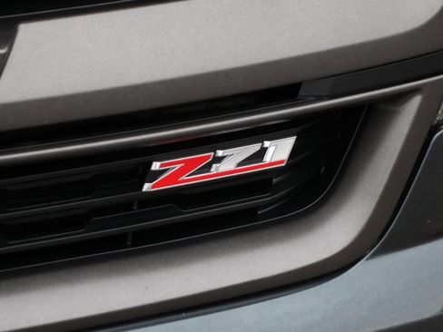 Used 2018 Chevrolet Colorado Z71 image 45