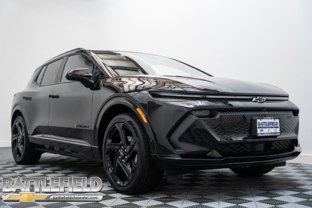 Used 2024 Chevrolet Equinox EV RS AWD/4WD image 1