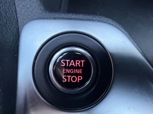 Used 2023 Nissan Sentra SV FWD image 25