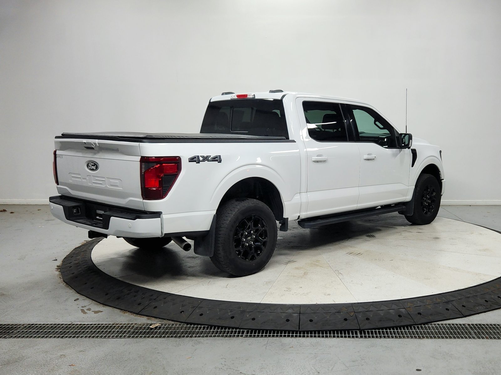 Used 2024 Ford F150 XLT w/ Equipment Group 302A MID AWD/4WD image 8