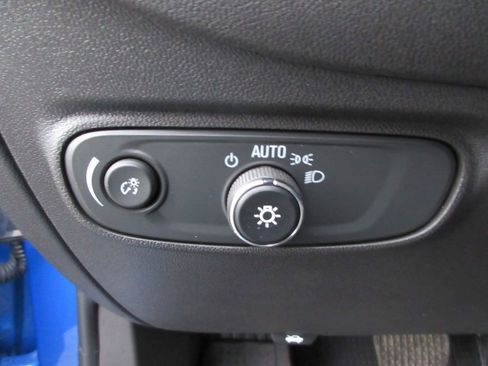 Used 2024 Chevrolet Equinox LT w/ LPO, Floor Liner Package image 23