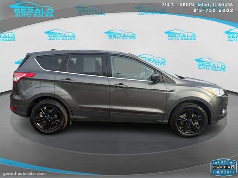 Used 2016 Ford Escape SE image 5