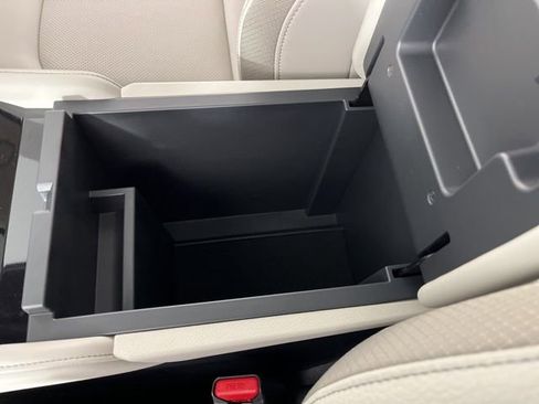 New 2026 Nissan Pathfinder SL image 29