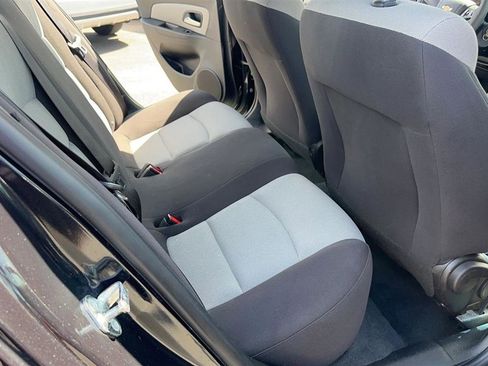 Used 2016 Chevrolet Cruze LS image 28