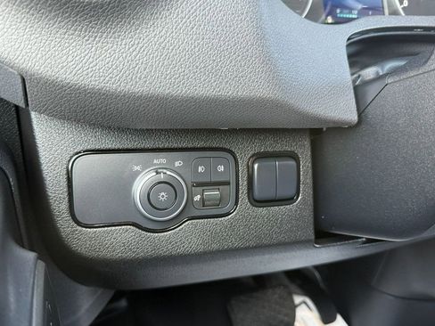 Used 2024 Mercedes-Benz Sprinter 2500 image 18