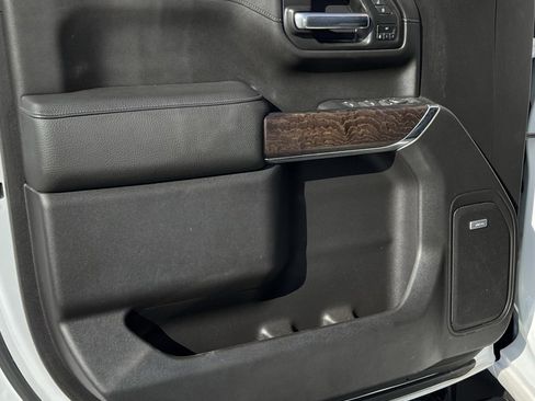 Used 2021 GMC Sierra 1500 Denali image 15