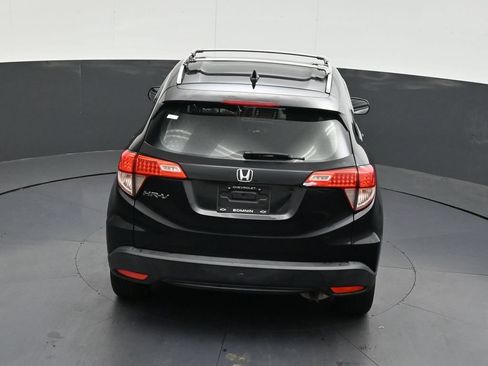 Used 2016 Honda HR-V LX image 17