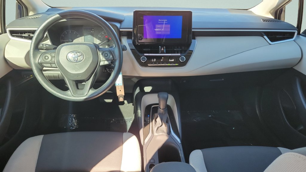 Certified 2025 Toyota Corolla LE FWD image 11