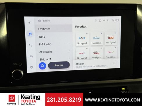 Used 2025 Toyota Camry SE image 22