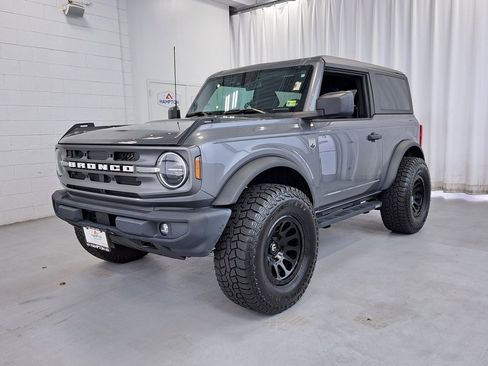 Used 2022 Ford Bronco Big Bend image 2