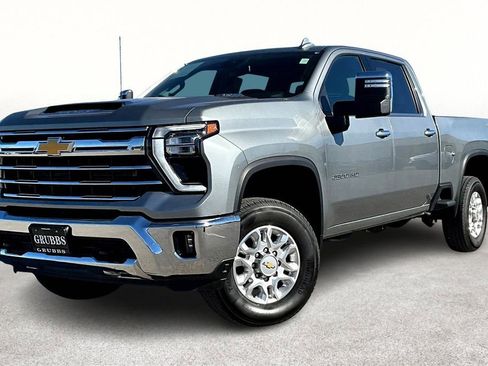 Used 2024 Chevrolet Silverado 2500 LTZ image 14