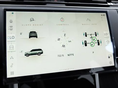 New 2026 Land Rover Range Rover Long Wheelbase SE AWD/4WD image 39