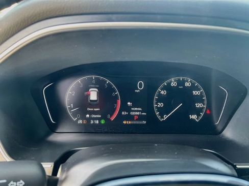 Used 2025 Honda Pilot EX-L image 15