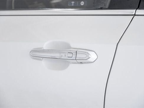 Used 2023 Cadillac XT4 Luxury image 42