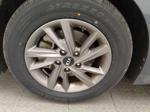 Used 2020 Kia Optima LX image 31