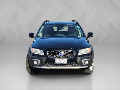 Used 2016 Volvo XC70 T5 Premier image 2