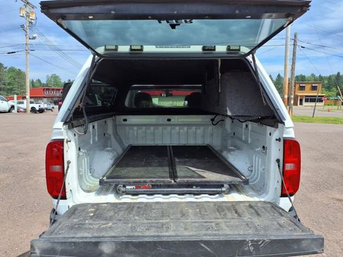 Used 2020 Chevrolet Colorado W/T w/ WT Convenience Package image 11