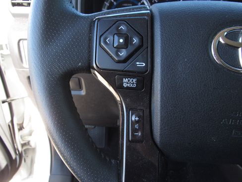 Used 2019 Toyota 4Runner TRD Off-Road image 24