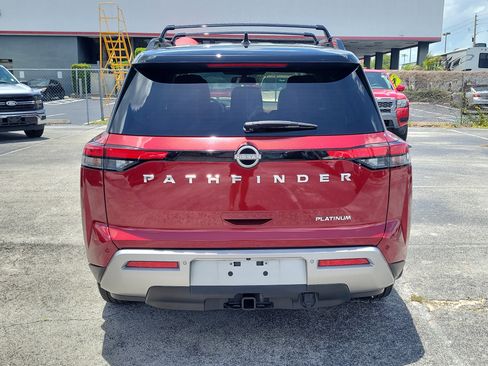 Certified 2022 Nissan Pathfinder Platinum w/ Cargo Package FWD image 6