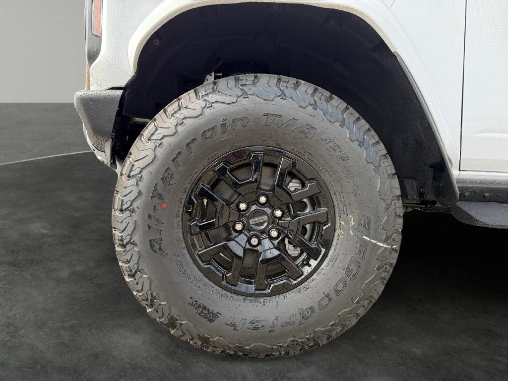 New 2026 Ford Bronco Raptor AWD/4WD image 4